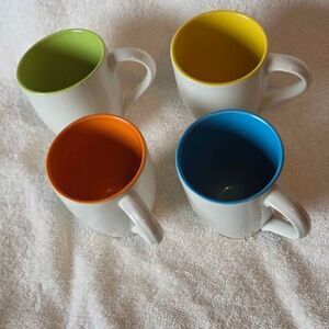 4 Vintage 222 FIFTH FLIP FLOP Genuine Stoneware Coffee Mugs Indonesian